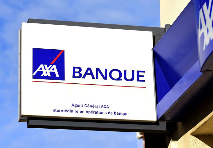 Façade d’une agence AXA Banque – Services bancaires pour particuliers et professionnels